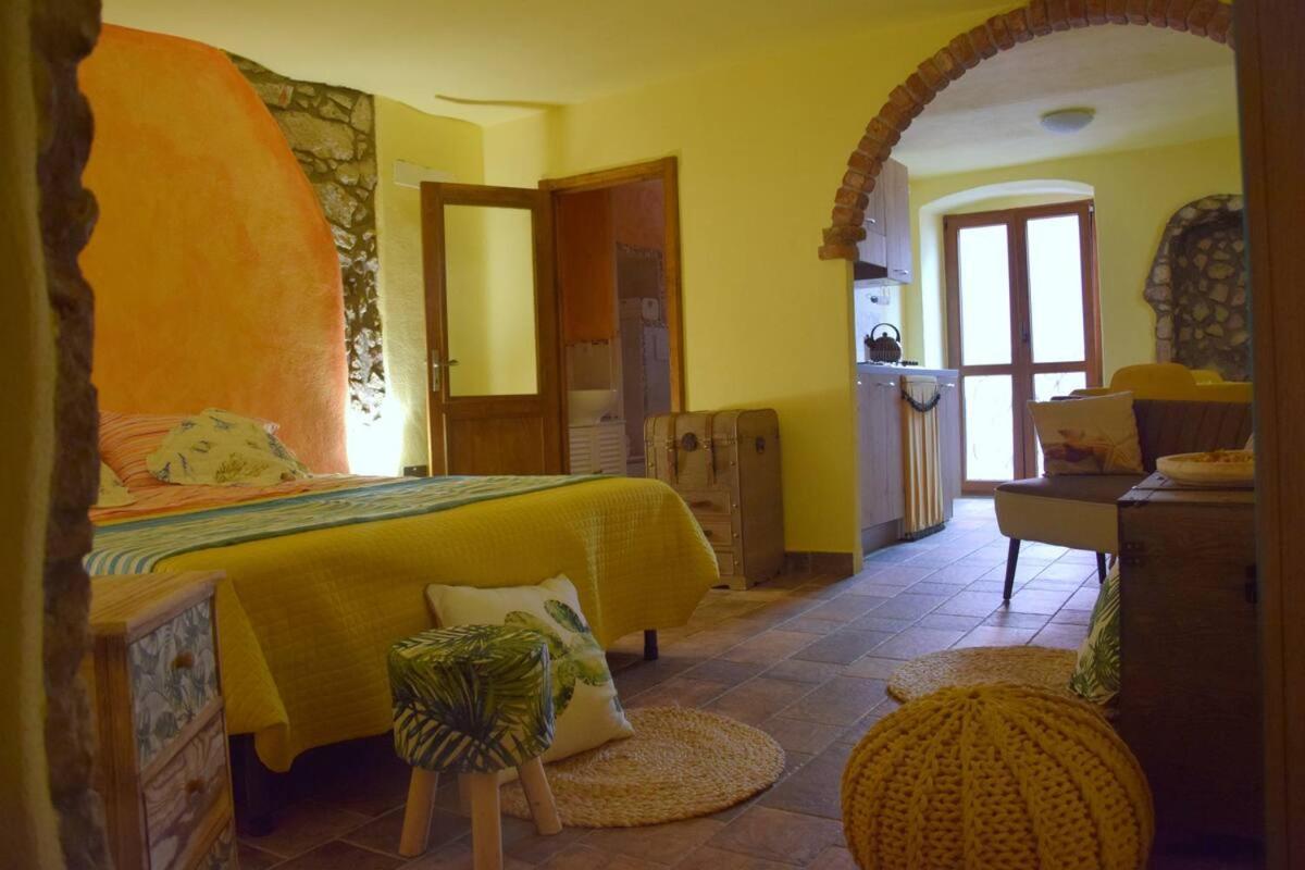 Agriturismo Su'E Lentu Bosa Exterior foto